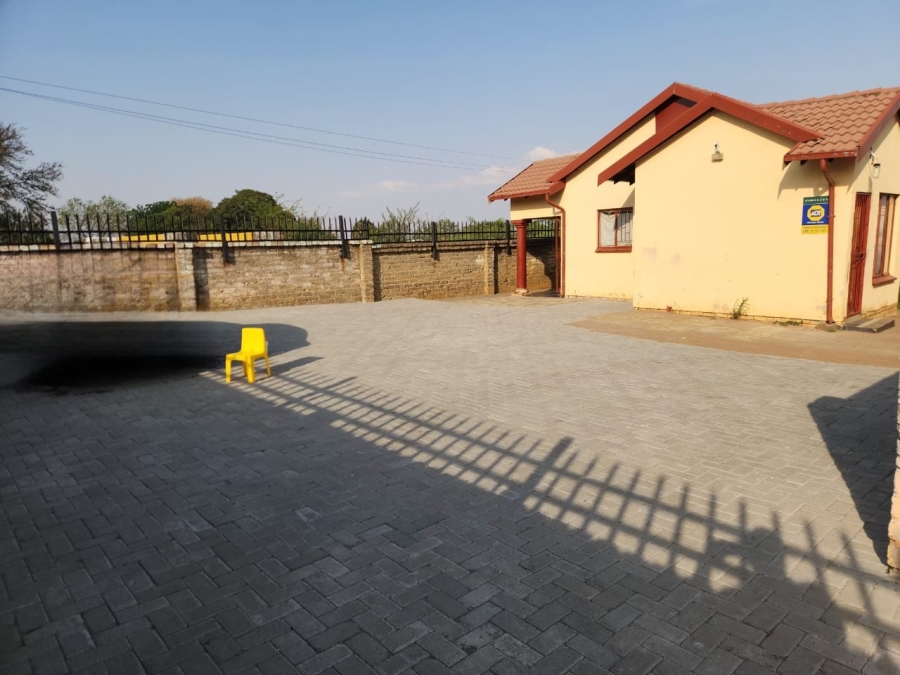 3 Bedroom Property for Sale in Tlhabane West North West